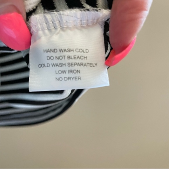 IORA, Polo style tank top, black and white Strips, size S - Picture 2 of 4